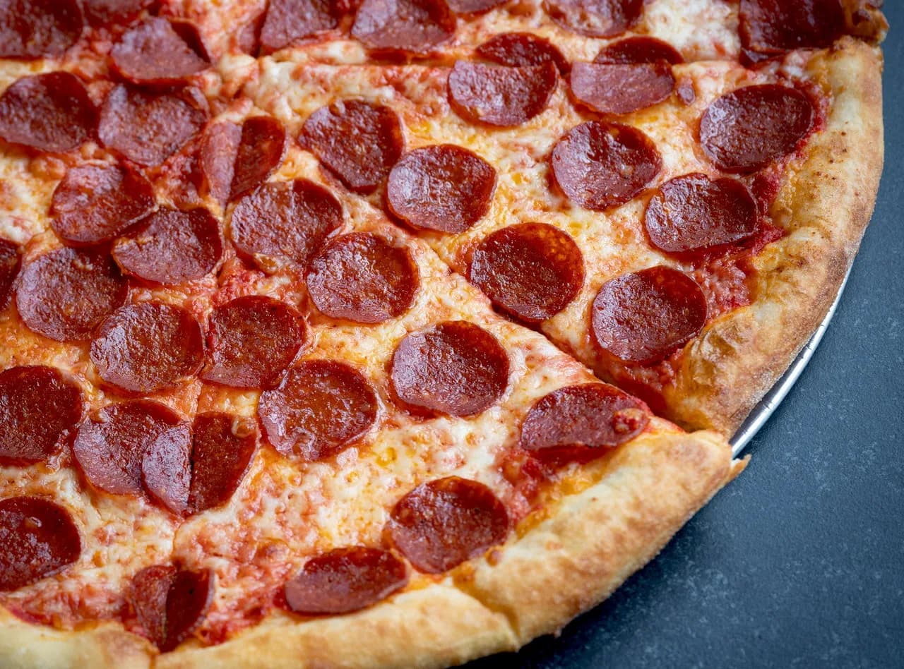 About Ronnie’s Pizza