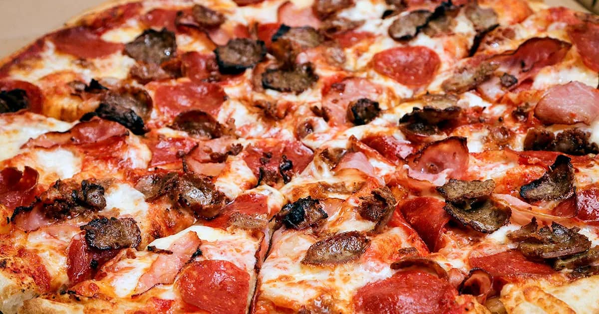 Lunch Combos: Pizza Slices & Pasta in Palm Springs